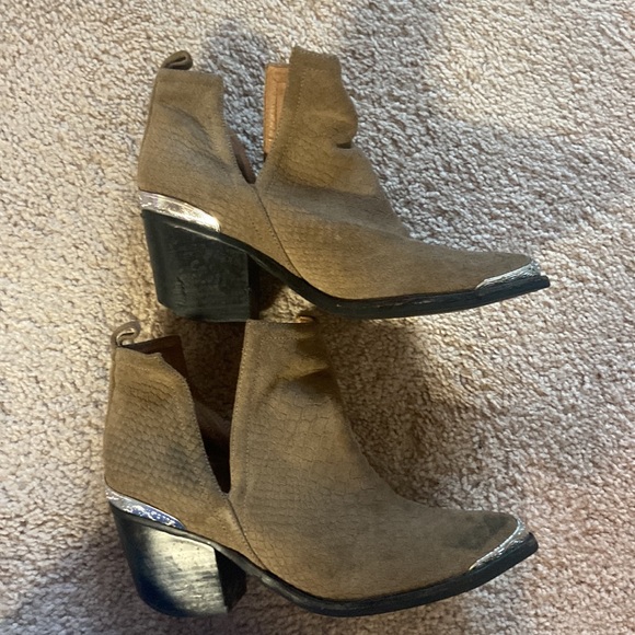 Jeffrey Campbell hunt the plains booties - Picture 2 of 4